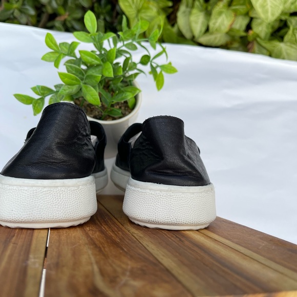 Eileen Fisher black leather loafers size 8.5 - Picture 6 of 10